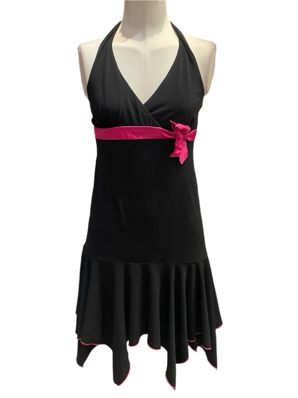 Vintage Y2K City Triangles Halter Neck Asymmetrical Midi Dress with Pink Ribbon